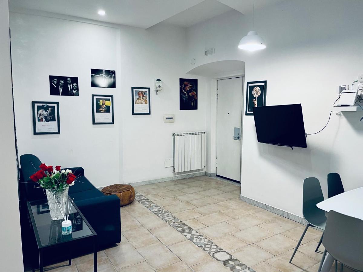 Appartement Napoletana Duomo à Naples Extérieur photo