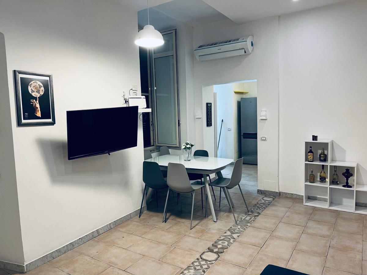 Appartement Napoletana Duomo à Naples Extérieur photo